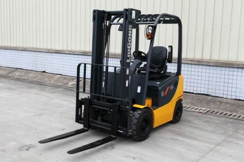 2.5 Ton Ak�l� Forklift